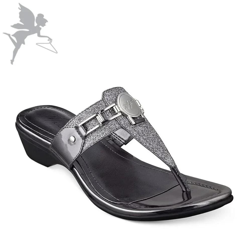 MARC FISHER Amina Metallic Dress Thong Wedge